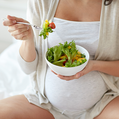 pregnant woman eating