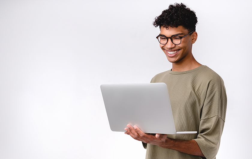 student using laptop 